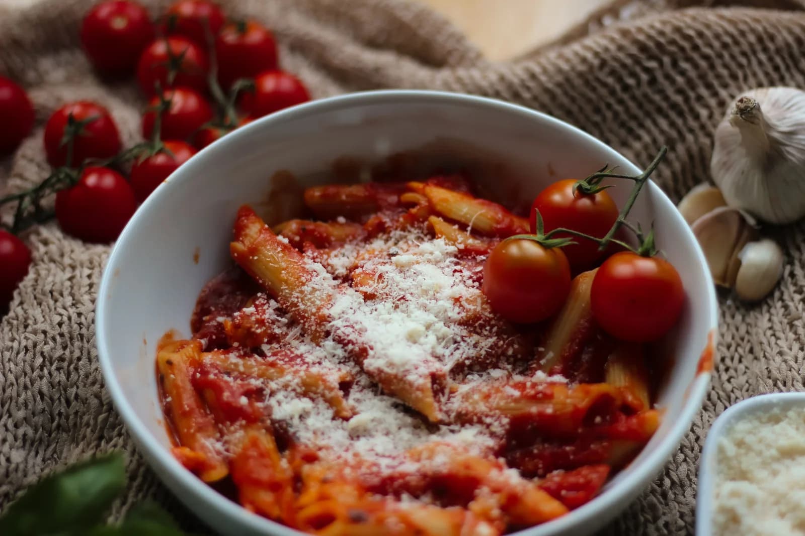 Tomato pasta served with fresh tomatoes and garlic